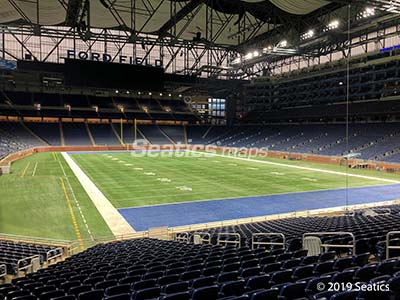 Detroit Lions vs. Green Bay Packers Tickets Thu, Nov 23, 2023 12:30 pm at  Ford Field in Detroit, MI